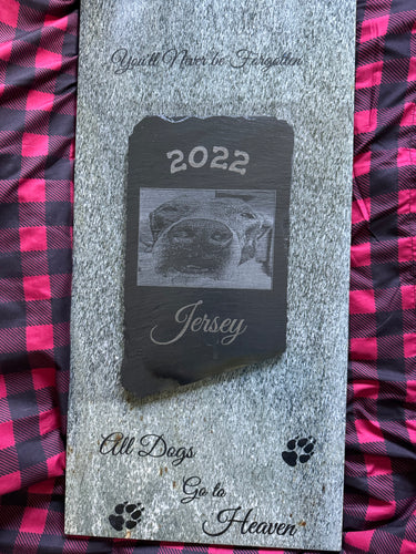 Custom pet memorial